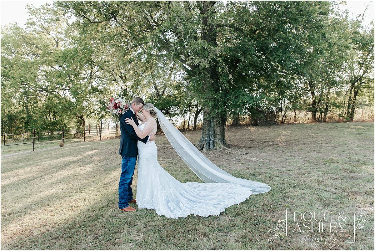 Moore Farms Rustic Wedding | Brent & Samantha